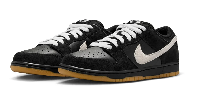 Nike SB Dunk Low Pro 'Black/White'