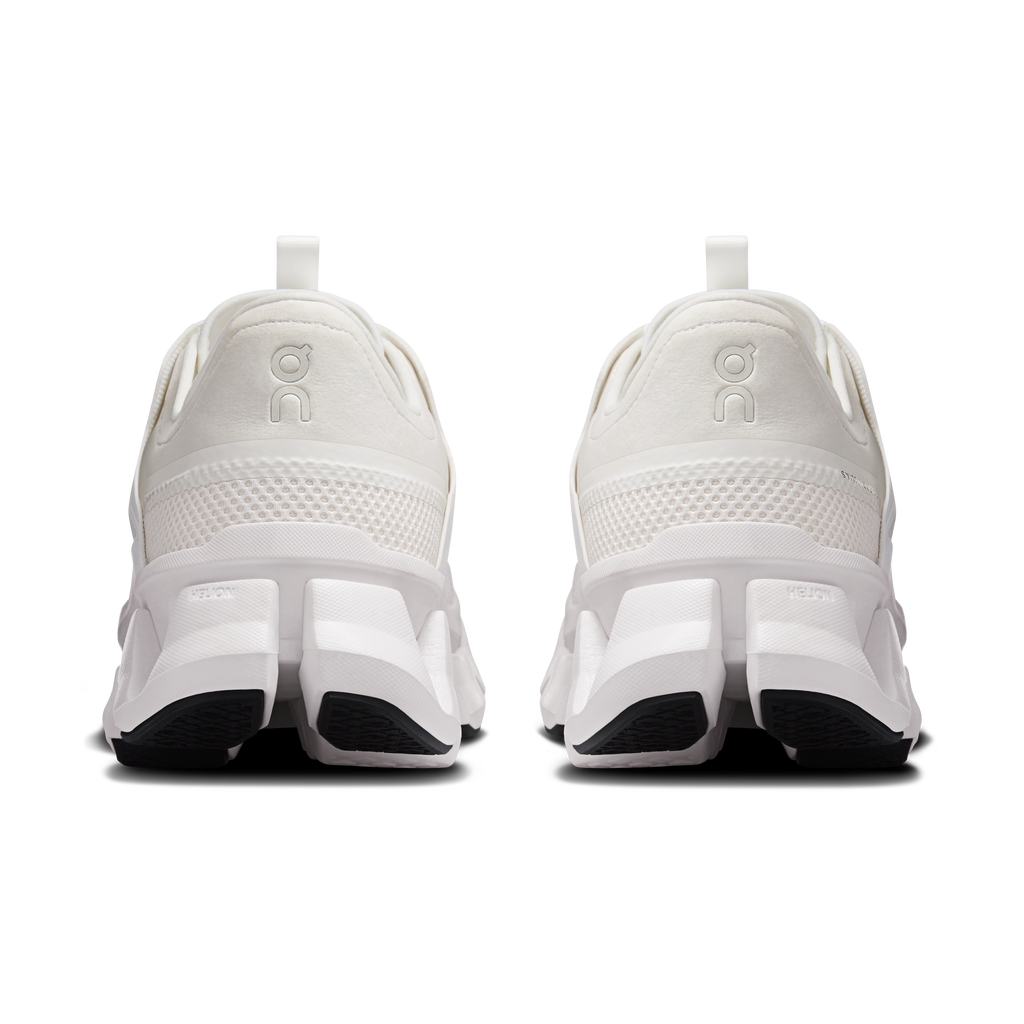 On Running Men's Cloudswift Amp Shoes - White / White