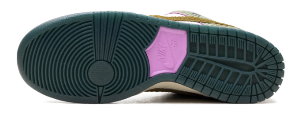 Nike SB Dunk Low Alexis Sablone 'Chameleon' HJ3386-300