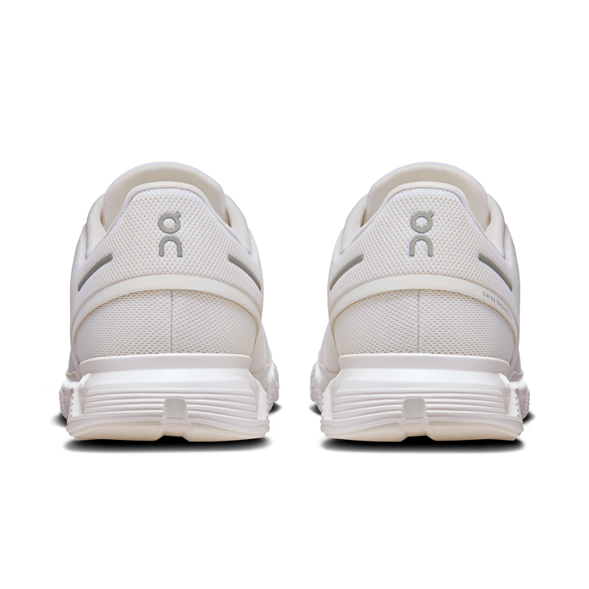 On Running Men's Cloud 6 Wide Shoes - White / White