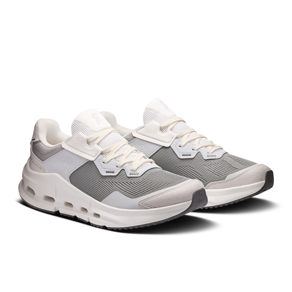 On Running Women's Cloudnova Rift Shoes - Alloy / Glacier