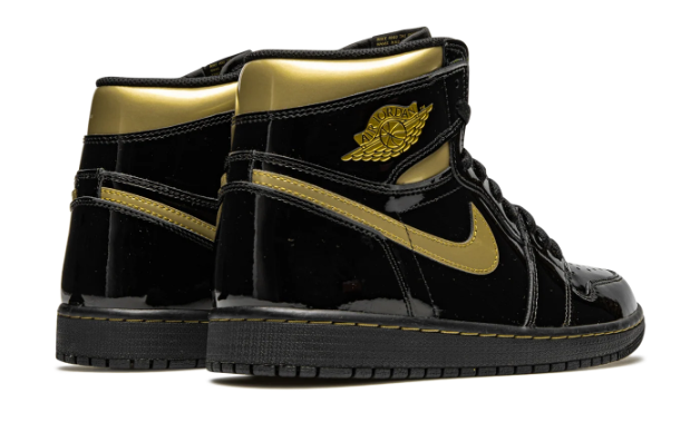 Air Jordan 1 Retro High OG 'Black Metallic Gold' – Style 555088-032