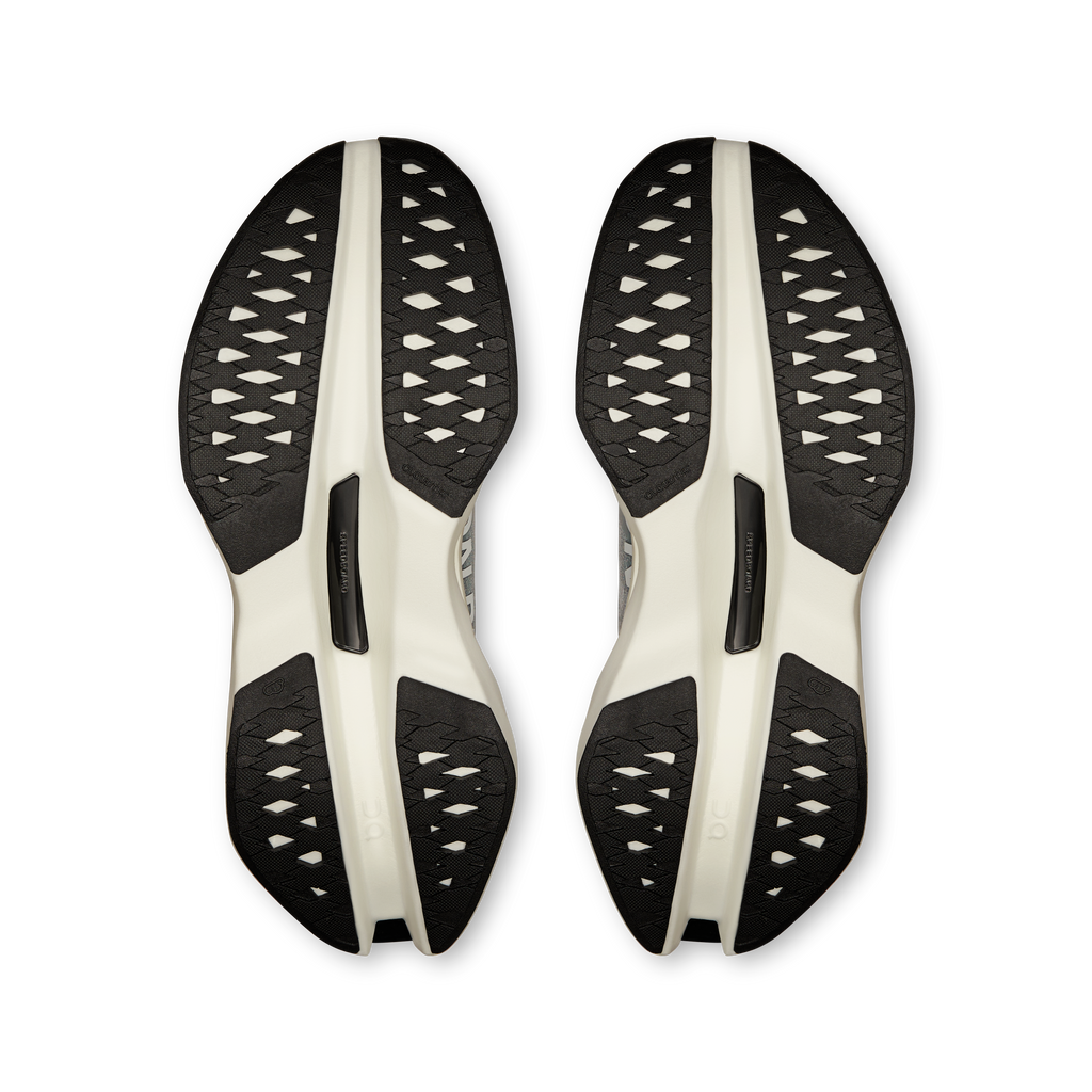 On Running Women's Cloudboom Max Shoes - White / Black