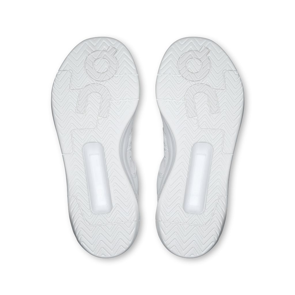 On Running Women's The Roger Clubhouse Pro 2 Shoes - White / Ivory