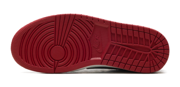 Air Jordan 1 Low OG 'Chicago' (2025) – Style HQ6998-600