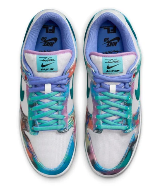 Nike SB Dunk Low x Futura Laboratories 'Bleached Aqua' – Style HF6061-400