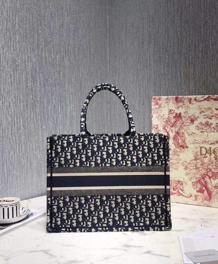CHRISTIAN DIOR - HANDBAG